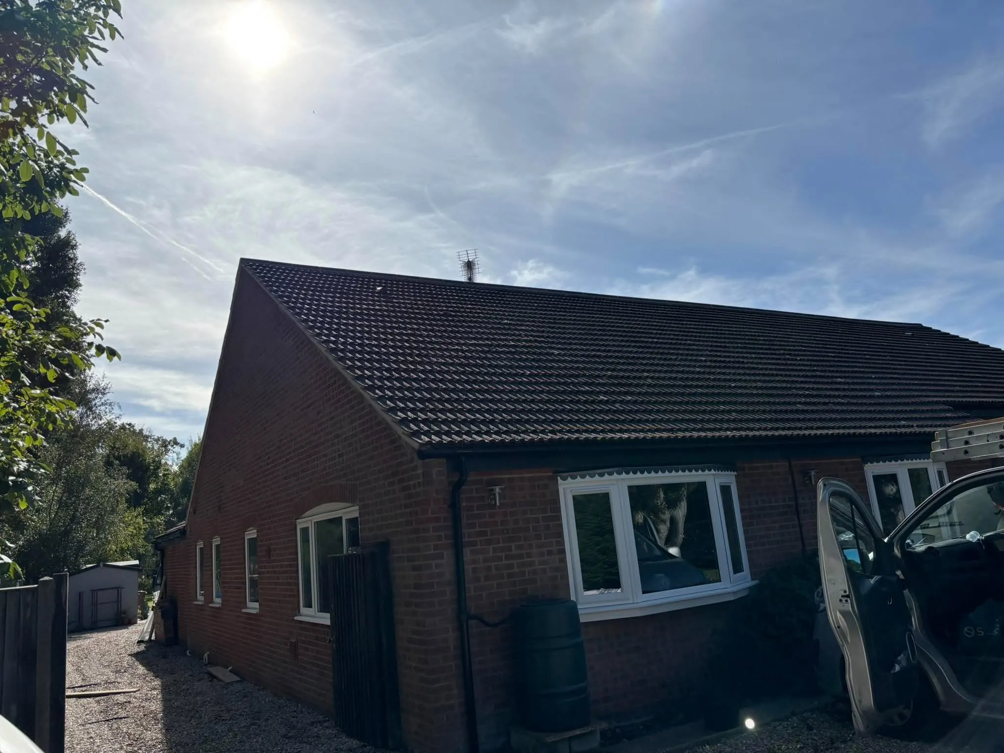 Completed bungalow re-roof with new tiles
